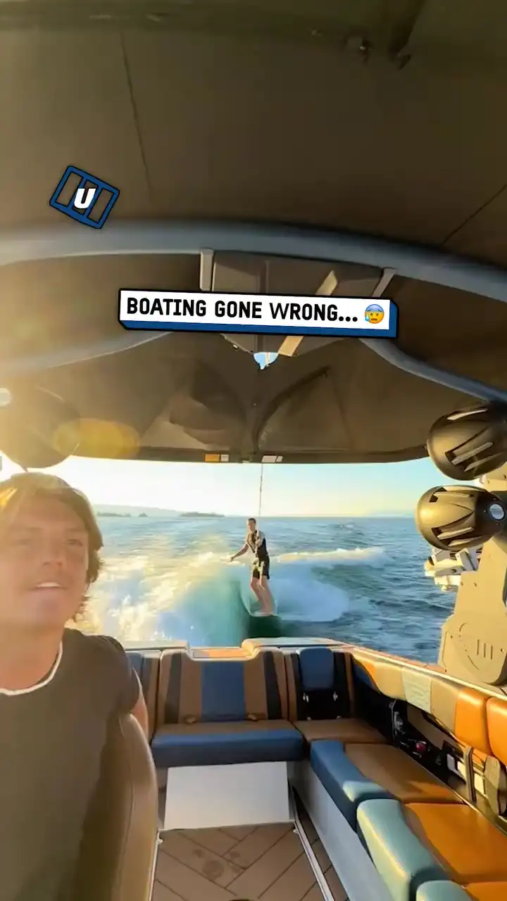 When boating goes wrong 🏄‍♂️😱