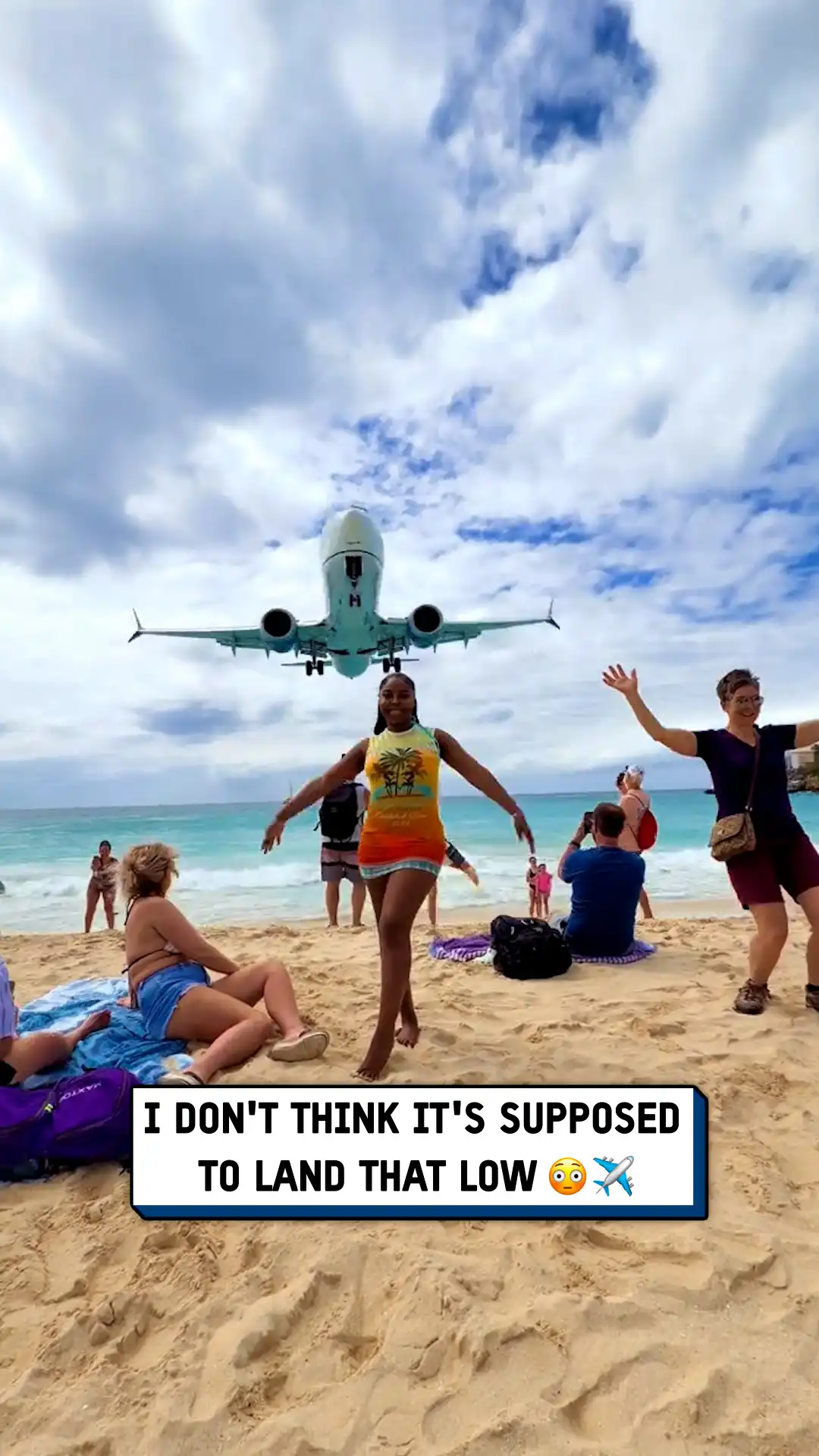 Plane lands really low 😰✈️