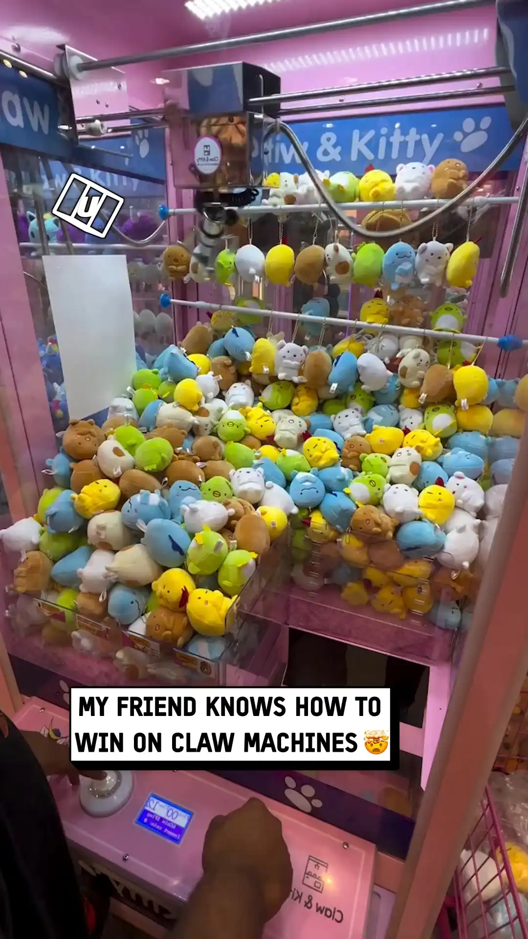Hack to get claw machine's max prize