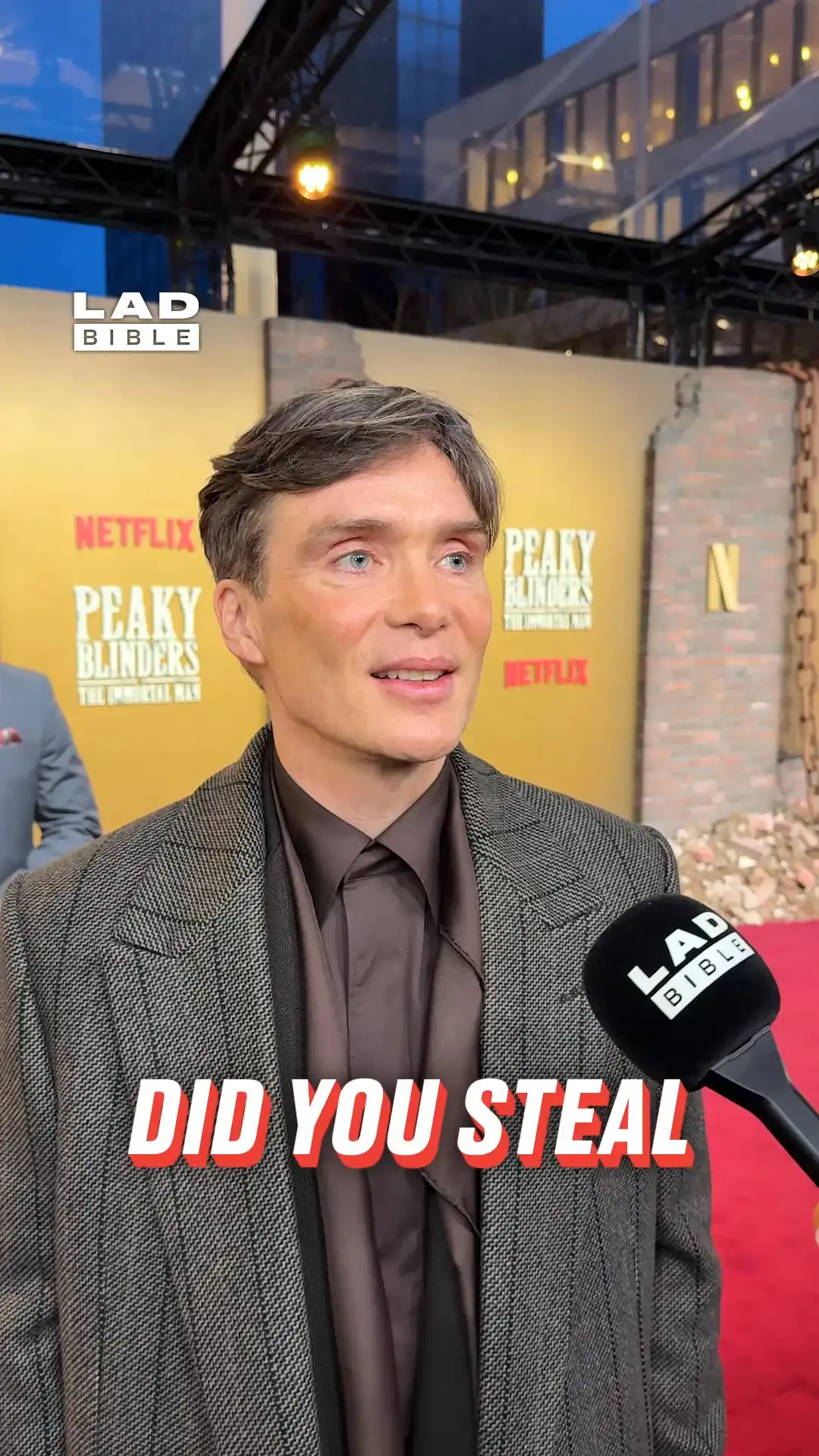 What was stolen from the Peaky Blinders set? 🤔