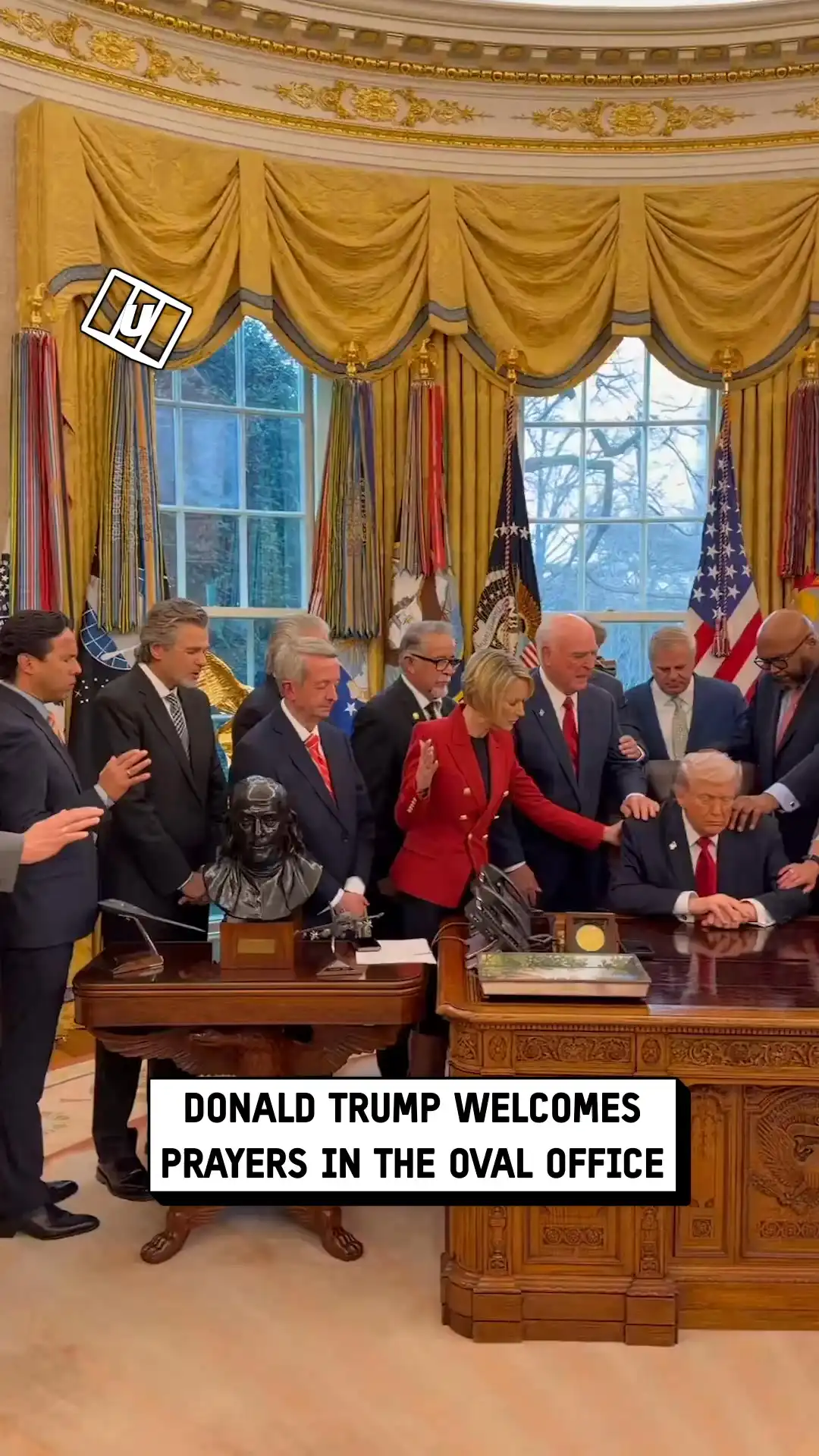 Trump welcomes prayer in the Oval Office