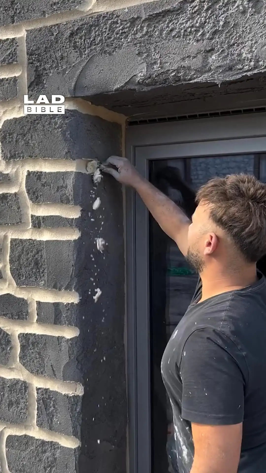 These wall scrapings are smooth 😮‍💨