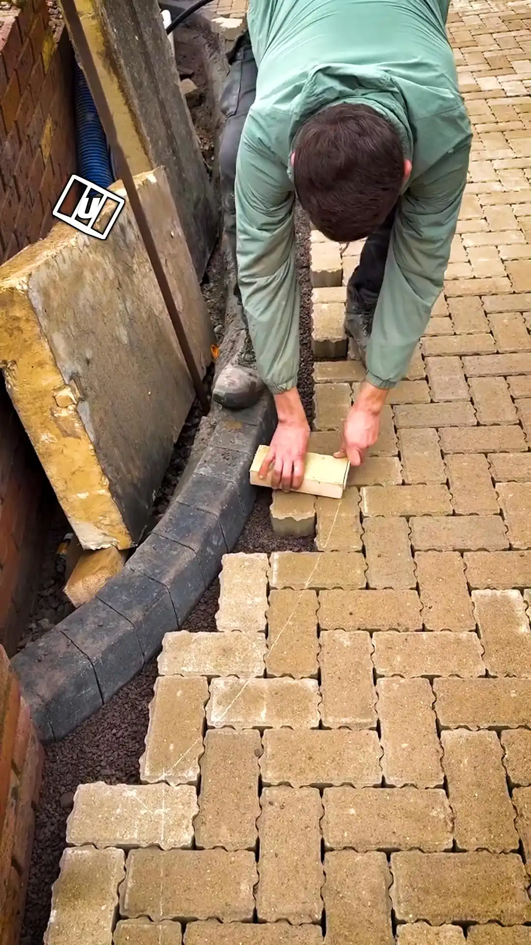 Work smarter not harder 😲🧱