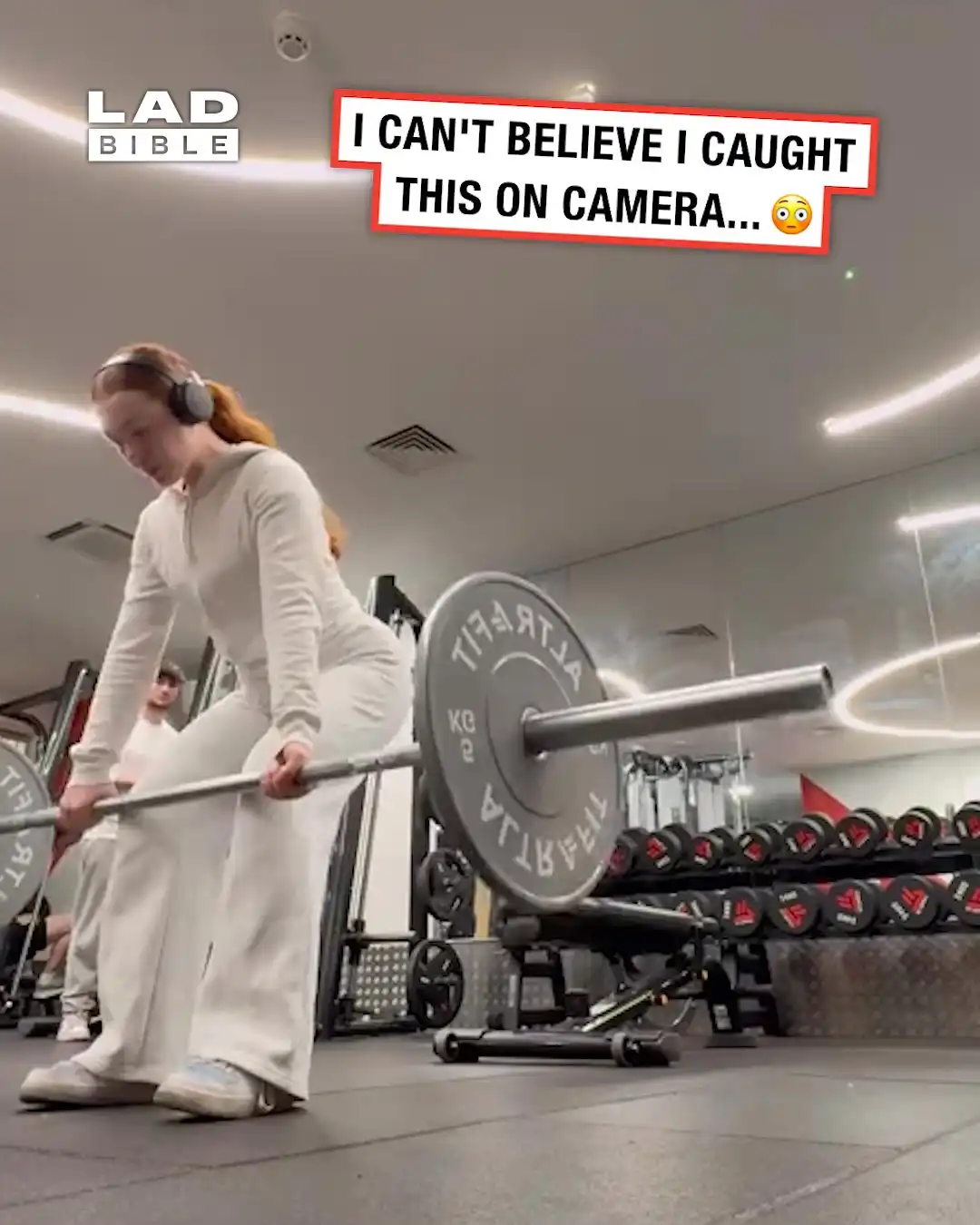 Can't believe I caught this on camera 😅