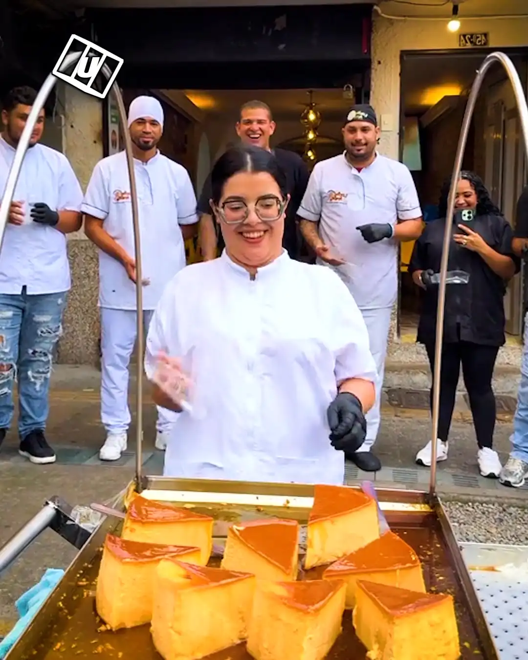 Everyone at Work Tried This Dare 🍰😦