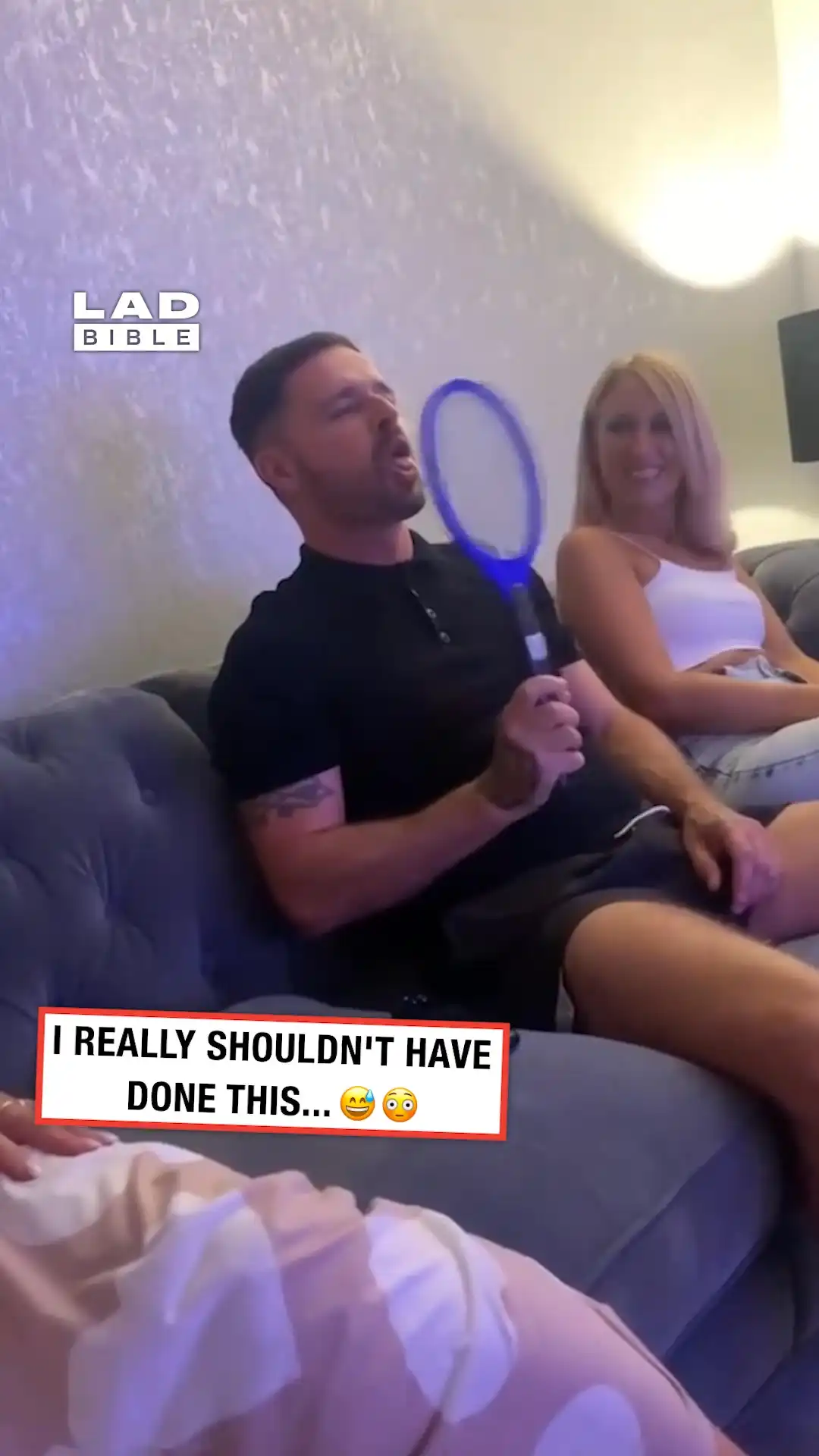 He licked a bug zapper 😅⚡️