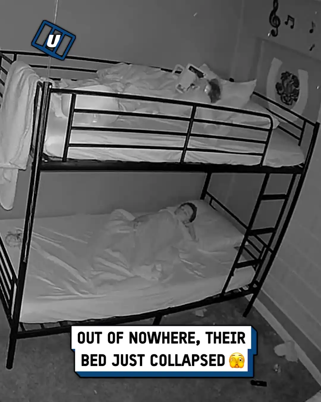 Bunk bed collapse caught on camera