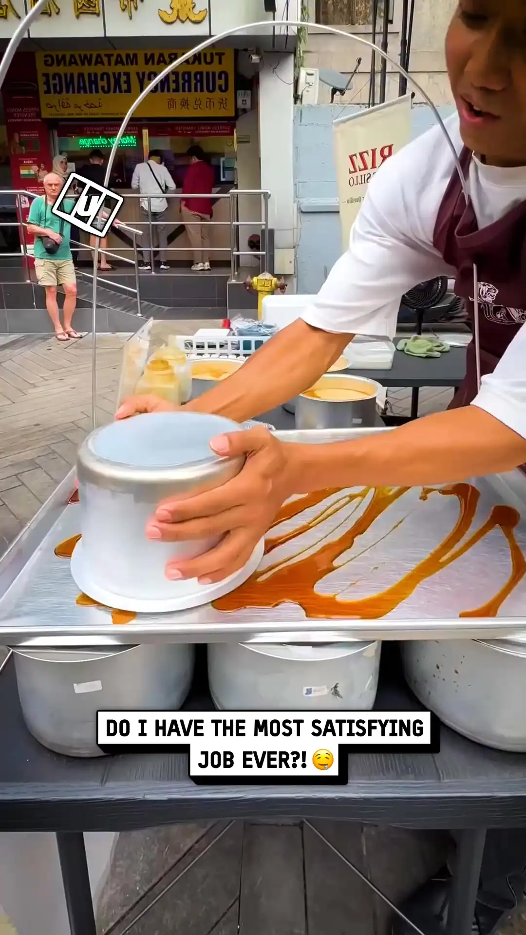 I've got the most satisfying job 🍰💦