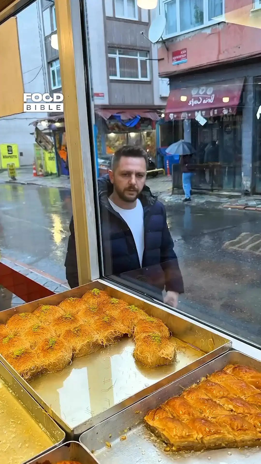 Customer is very particular about food order π