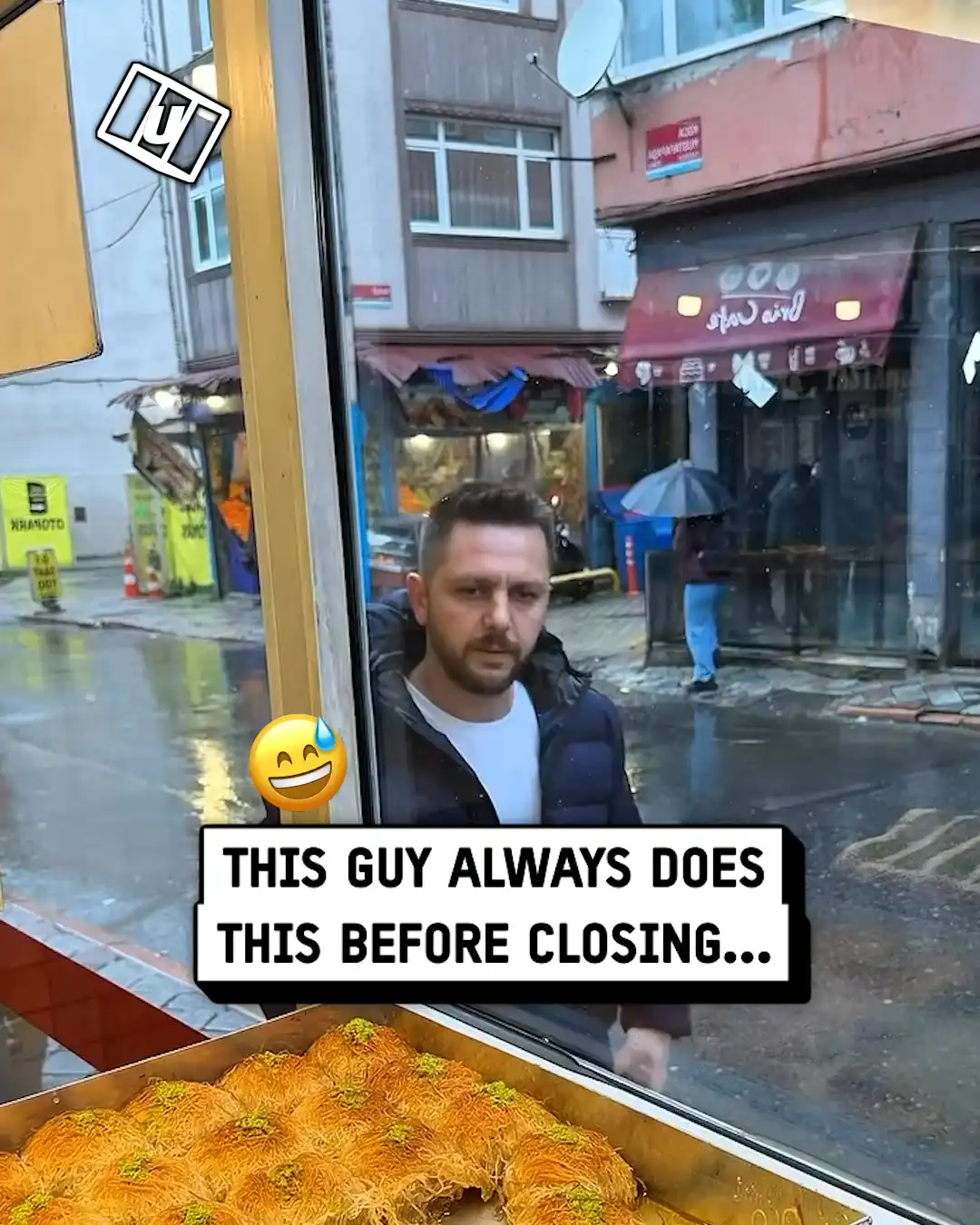 Customer is very particular about desserts 🤣🍰