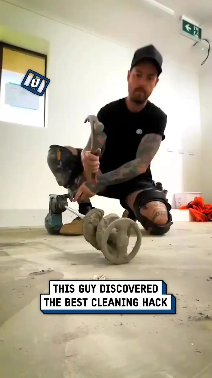 Paddle mixer cleaning hack 👷‍♂️🤯