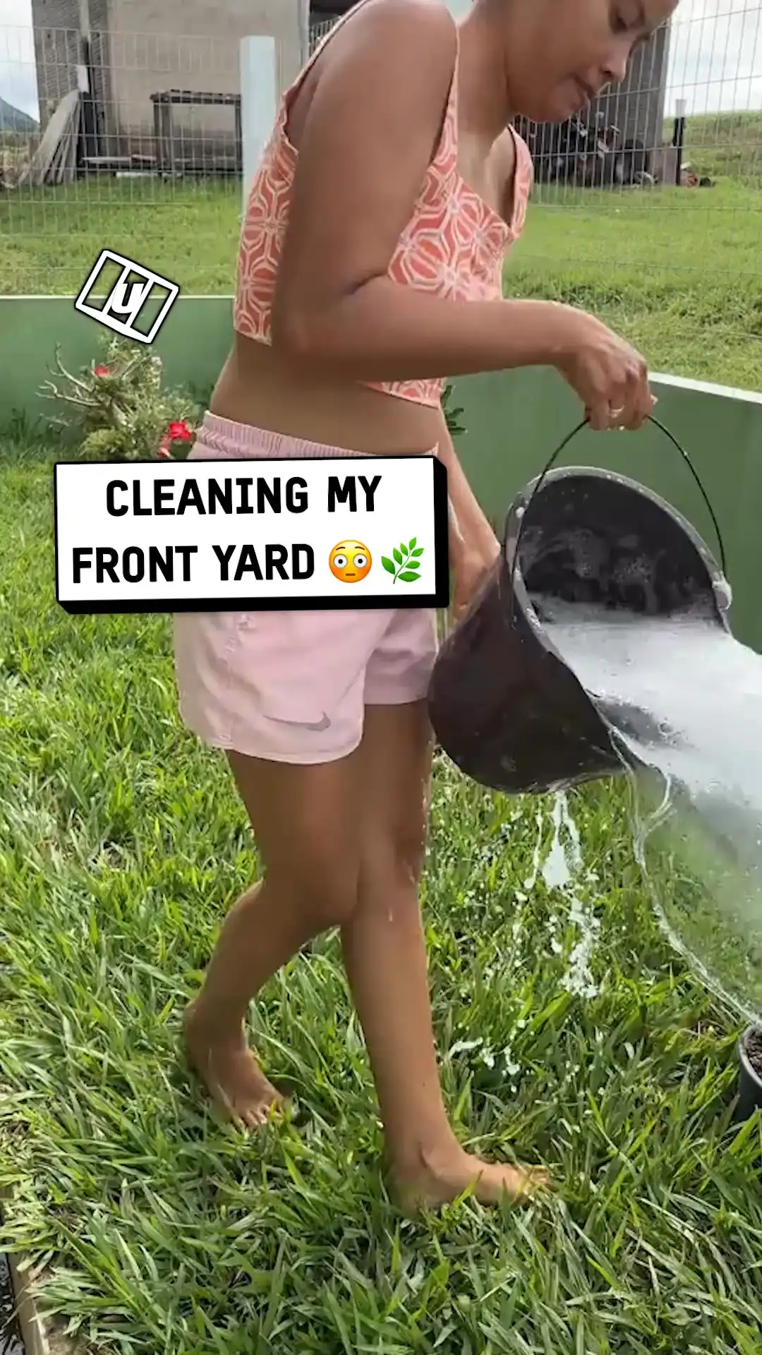 Cleaning my front yard 😳💦
