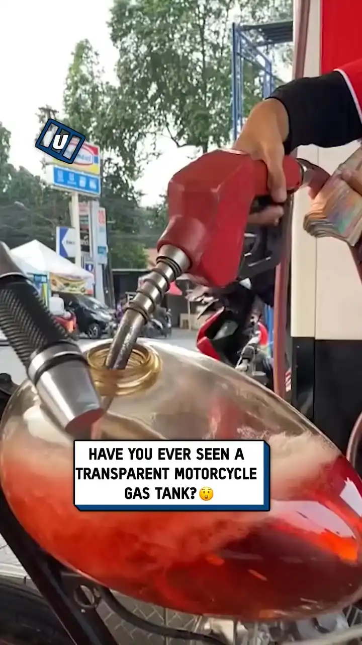 Transparent motorbike gas tank 😲🏍️