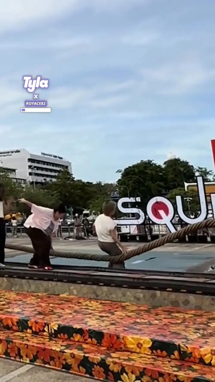 Why didn't she move?! 😅 #fblifestyle