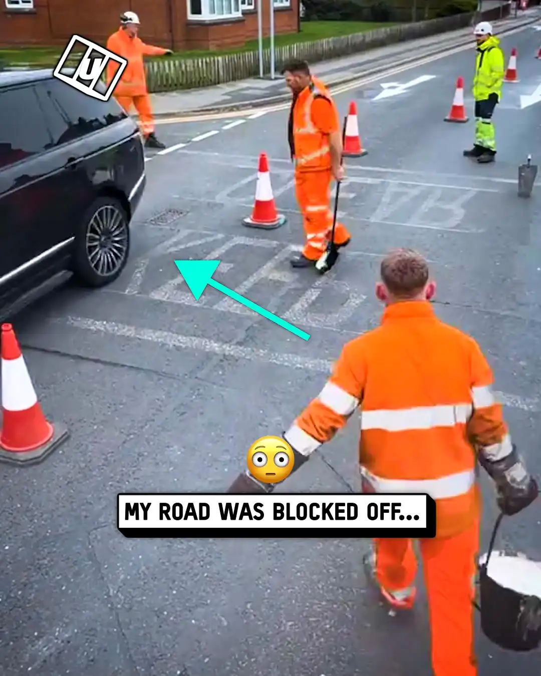 My road was blocked because of this 😅