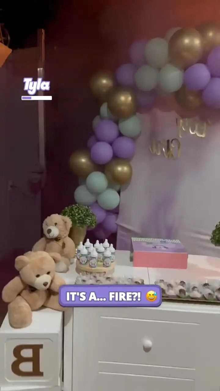 The way she sheepishly walks away... 😳🔥 #fblifestyle