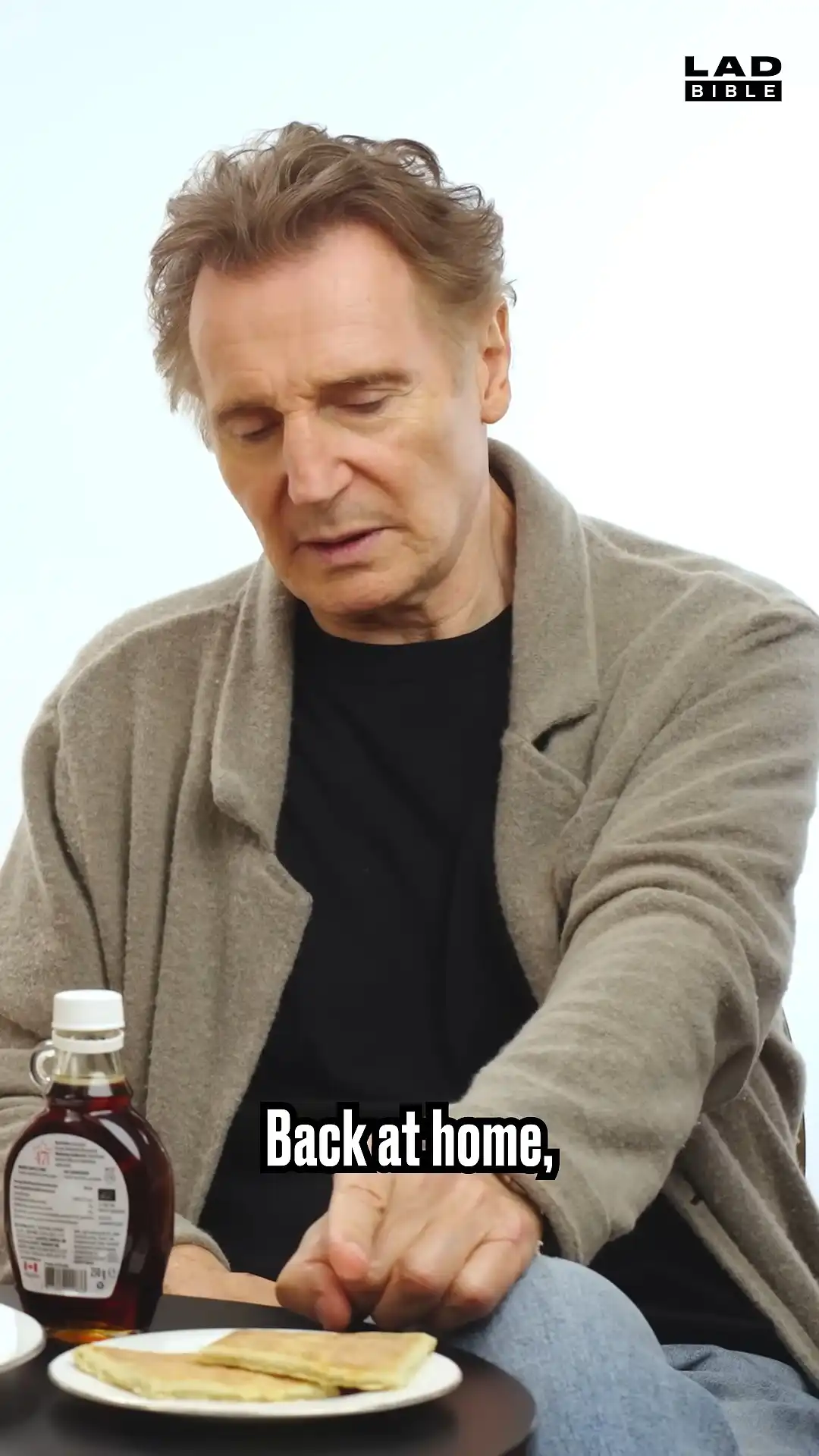 Liam Neeson and Pamela Anderson Try Irish Potato Bread For The First Time