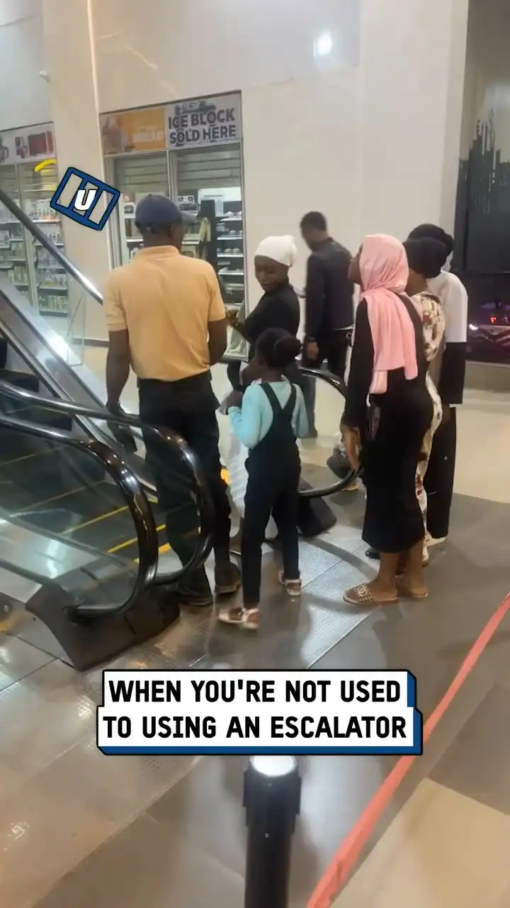 My family's first time on an escalator didn't go well 😲😅