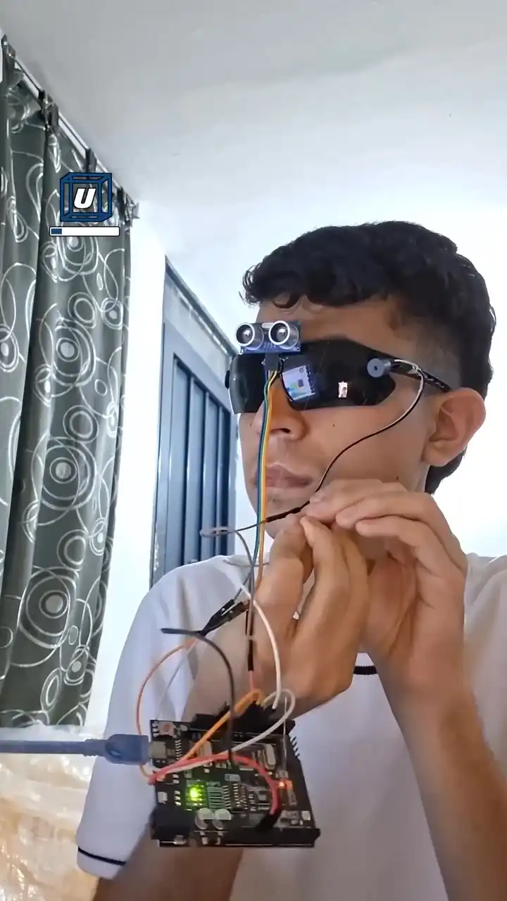 These sunglasses can change how blind people navigate the world 😎🤯