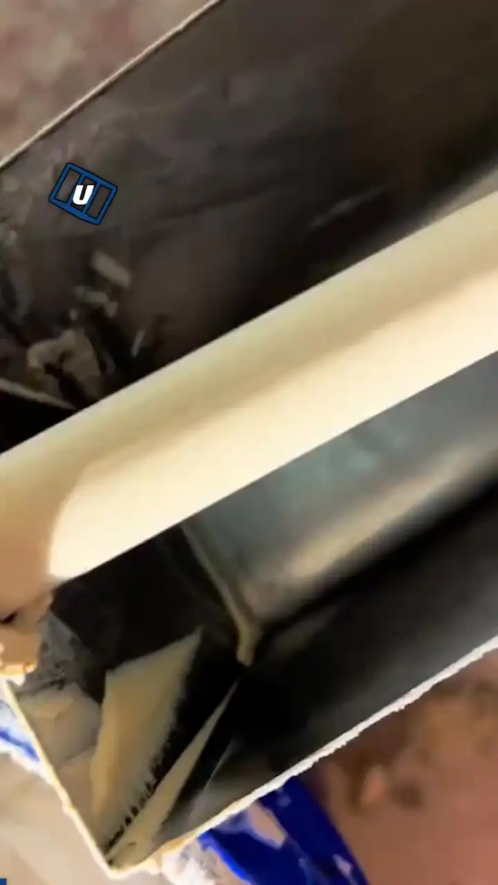 World's smoothest plastering 😍🧱