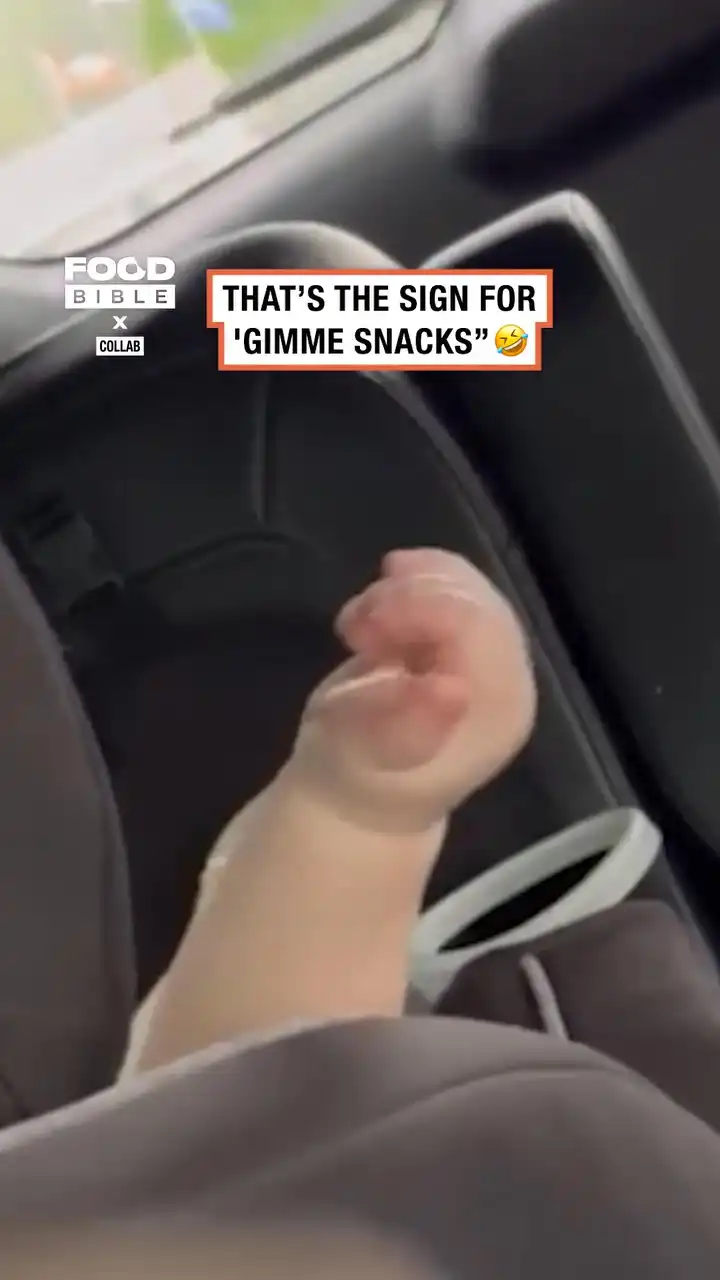 It's a universal sign 😂😂