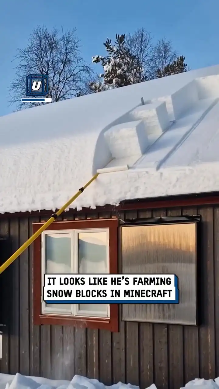 Genius snow removal technique ❄️🤯