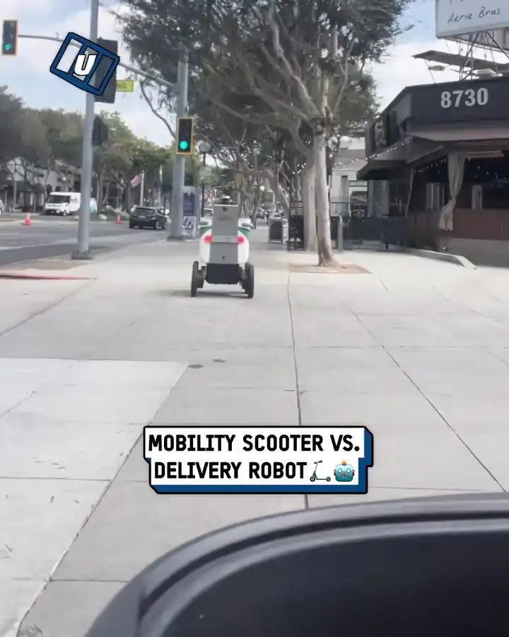 Mobility scooter vs delivery robot π²π€