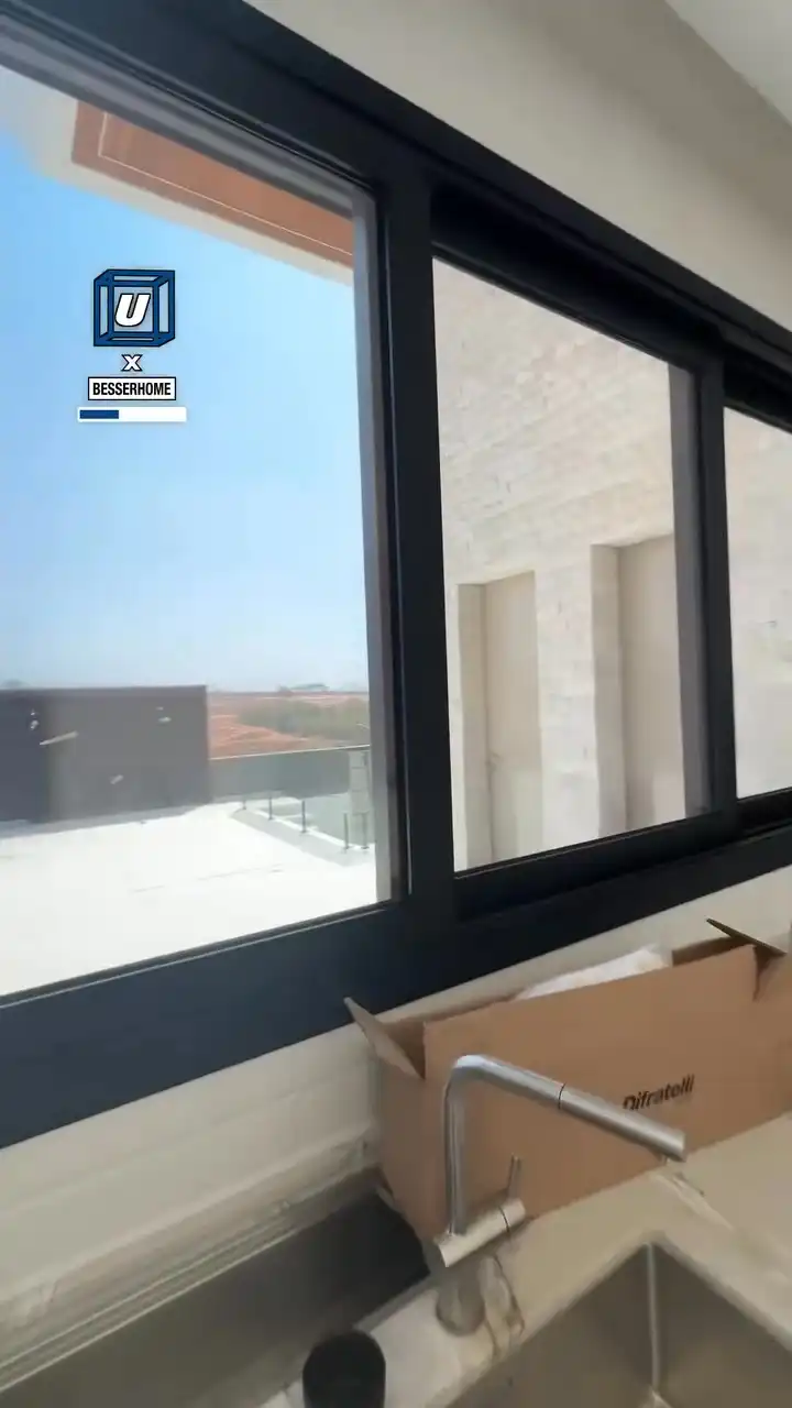 Installing privacy tints 🤫🏠