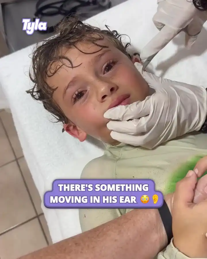 Boy has live crab removed from his ear 🦀😨
