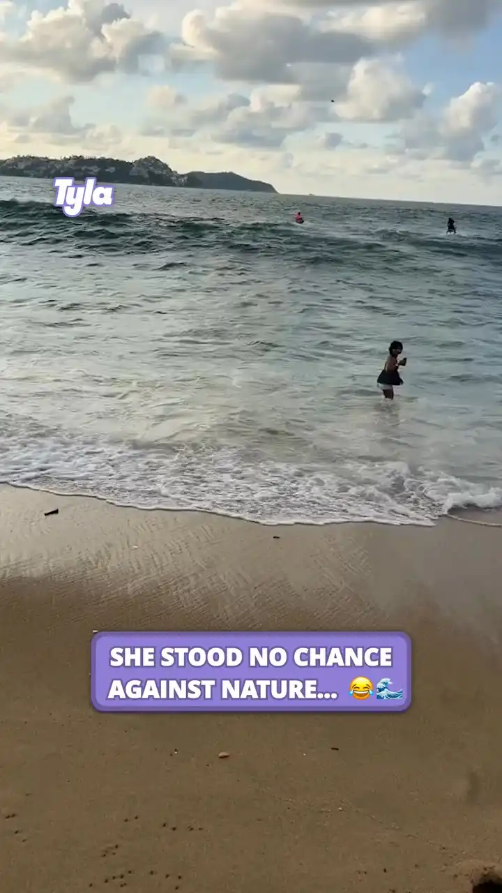 It came out of nowhere! 😲🌊 #fblifestyle