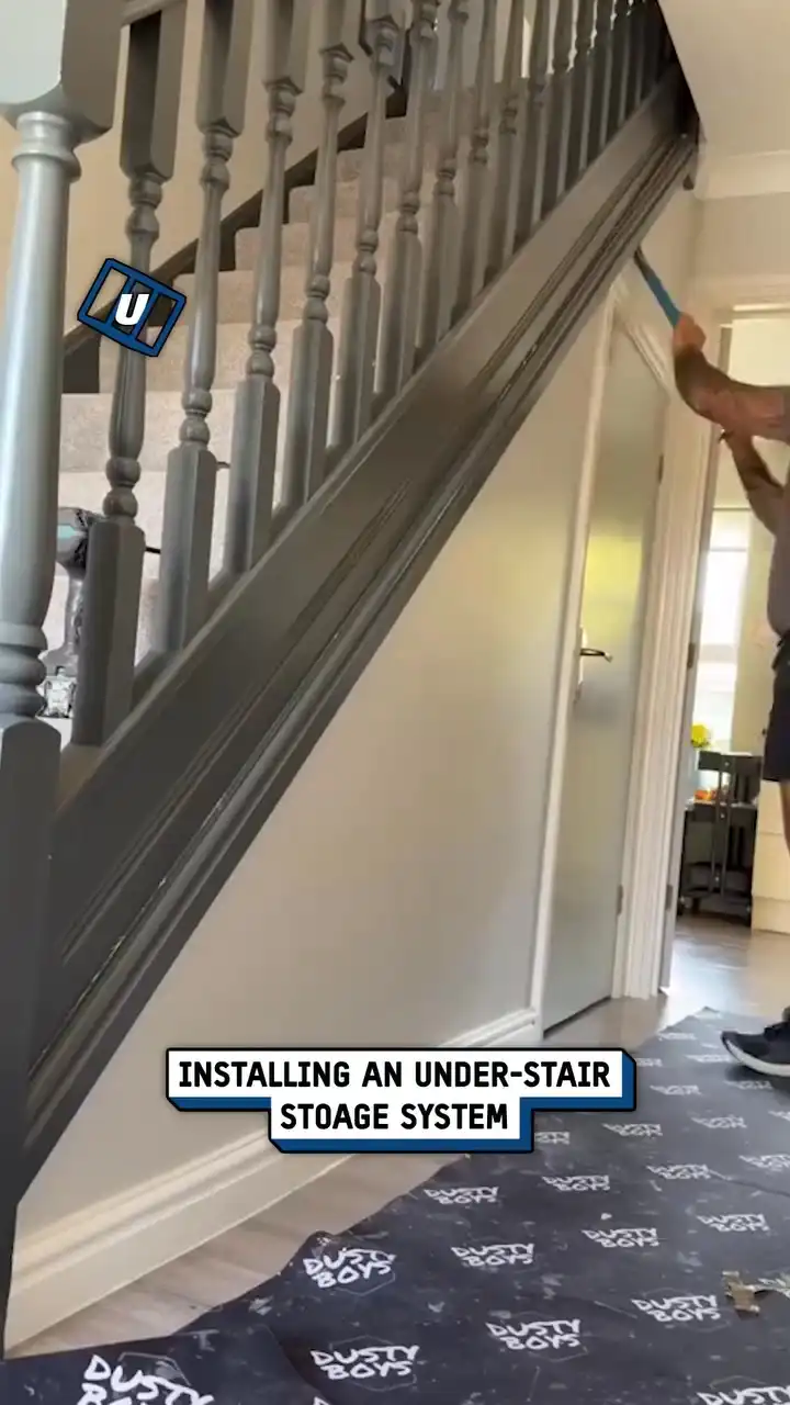 Installing an under-stair storage system ๐ฒ๐ ๏ธ