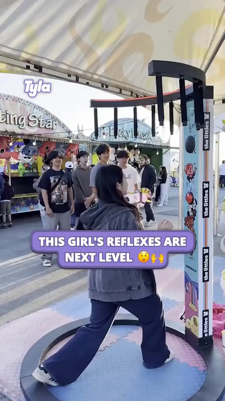 This girl's reflexes are next level 😲🙌