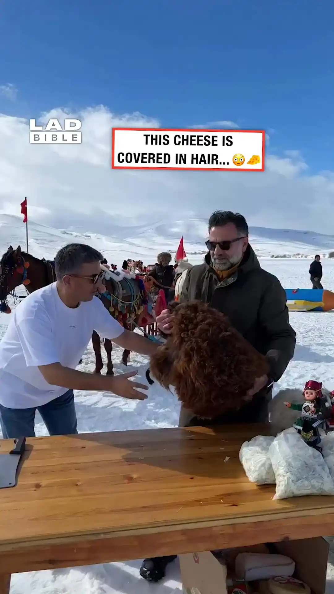 Cutting sheep skin cheese π²π§