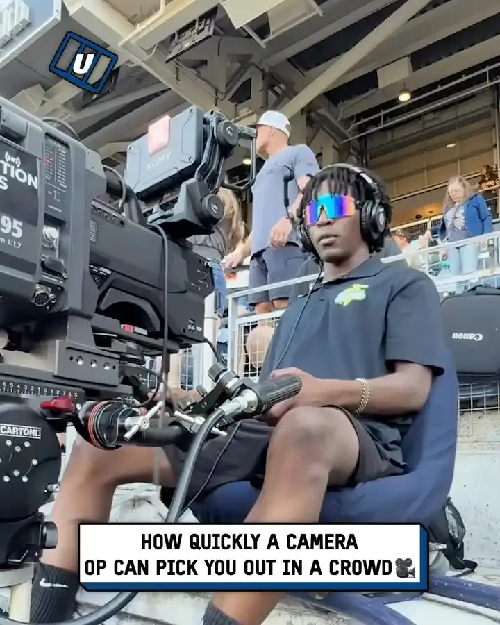 He can find anyone in a crowd ๐ฅ๐ฒ