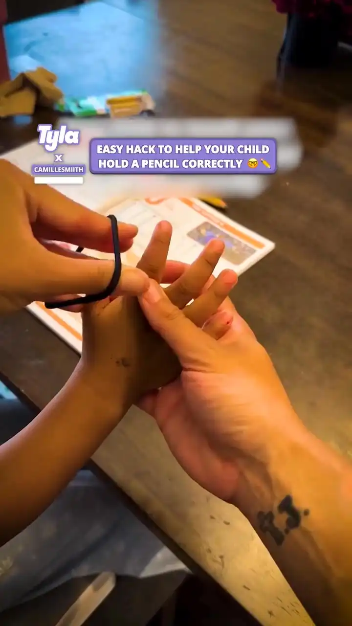 Easy hack to help your child hold a pencil correctly 🤓✏️