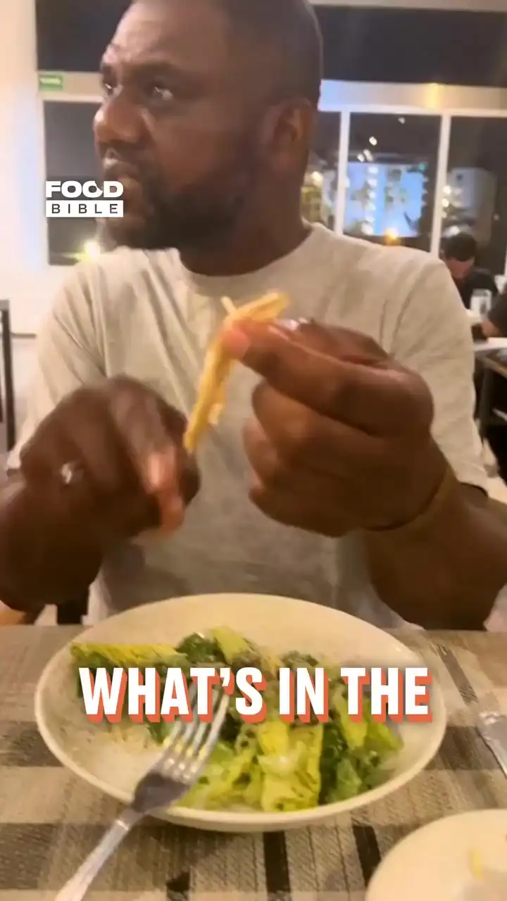 Guy is served interesting caesar salad π³