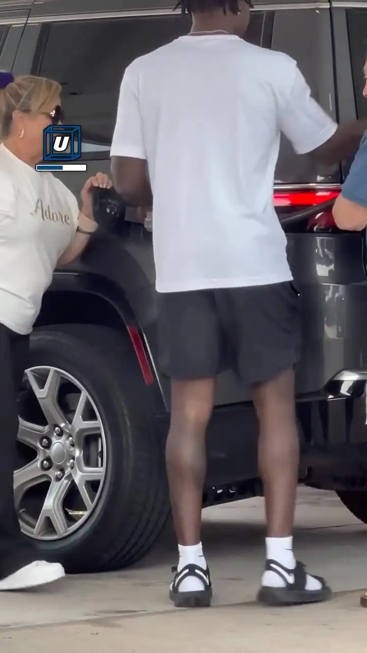 I thought she'd never get it out π±π€£ #fblifestyle