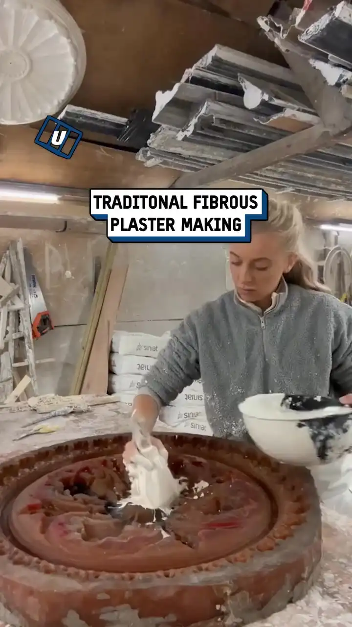 Traditional fibrous plasterer 😲😍