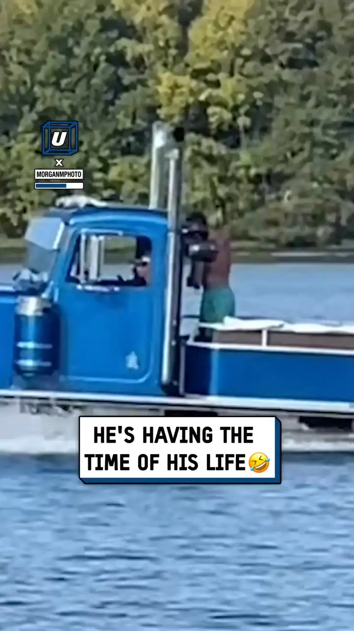 I can't tell if it's a truck or a boat ⛴️🤯