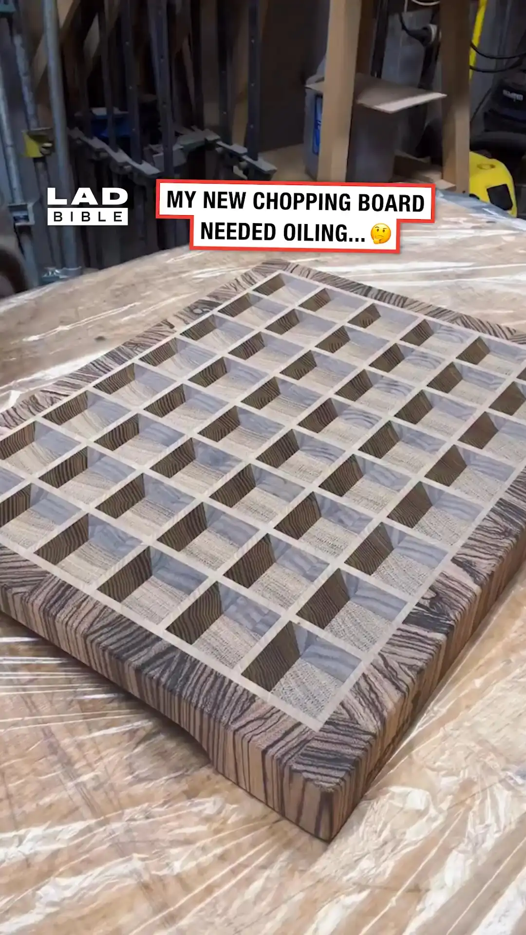 My new chopping board needed oiling 😮‍💨