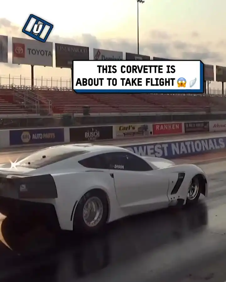 Corvette takes flight during race π±πͺ½
