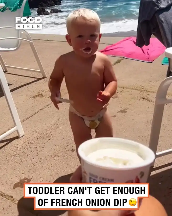 Toddler loves french onion dip 👶