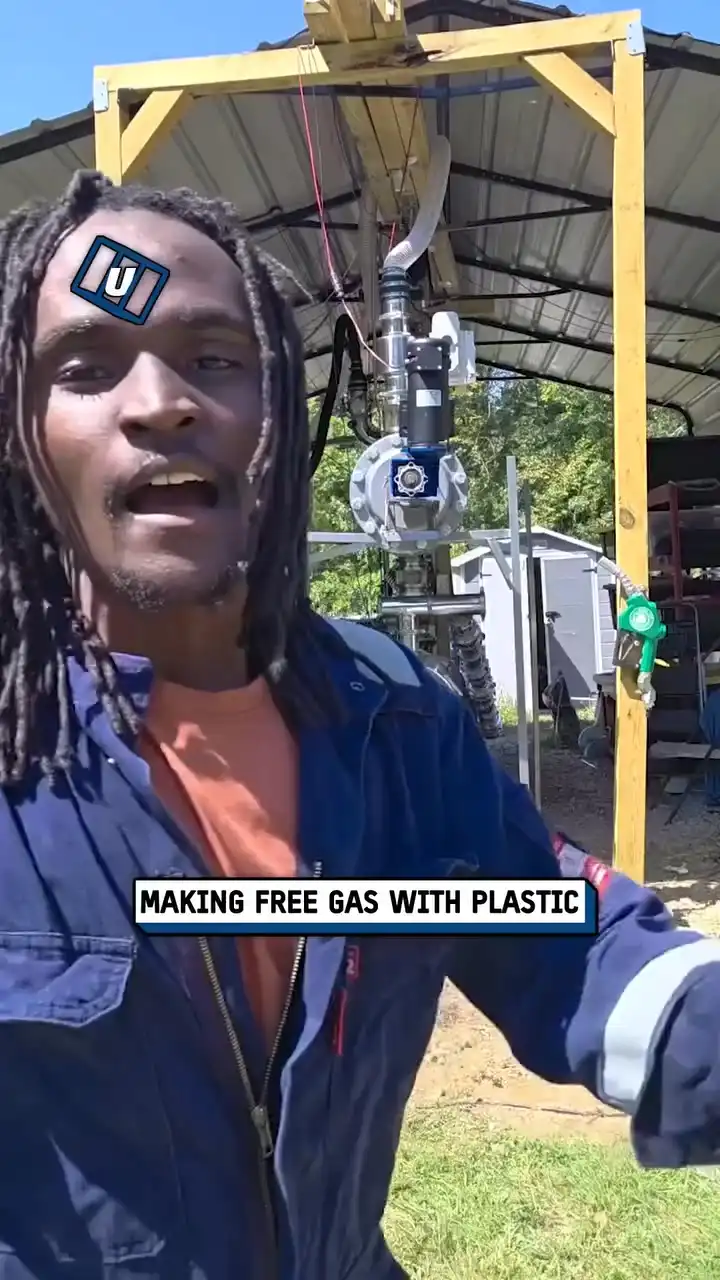 Making free gas with plastic and solar energy ♻️🤯