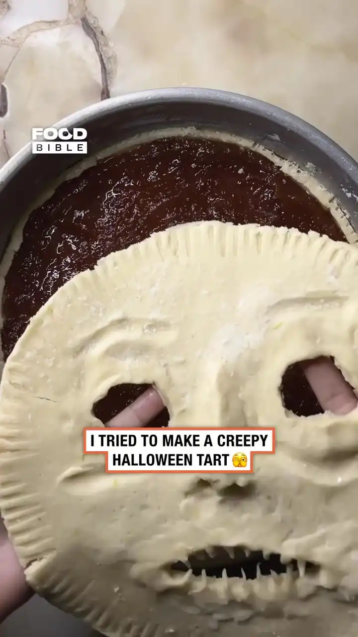 Creepy Halloween Tart 😱