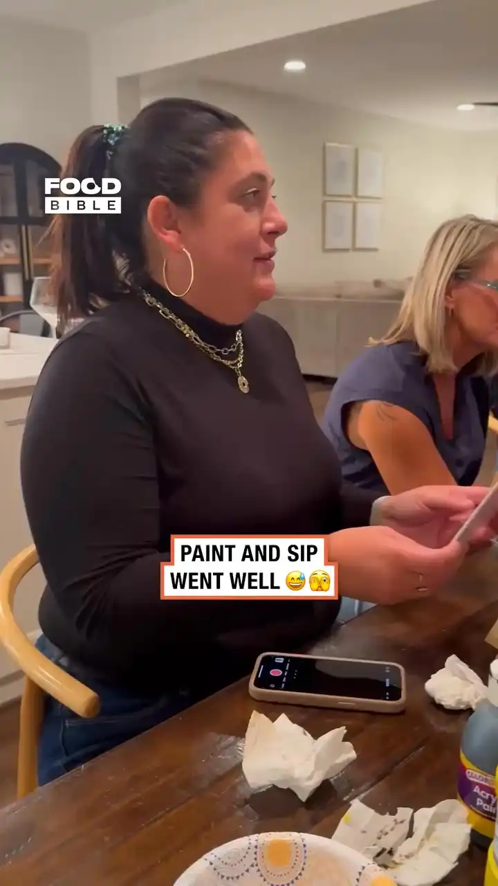 Paint and sip went well 😂