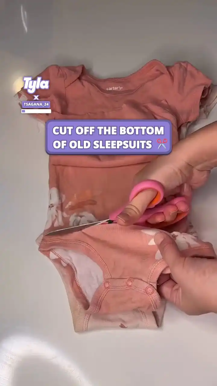 Baby clothes mum hack 👶