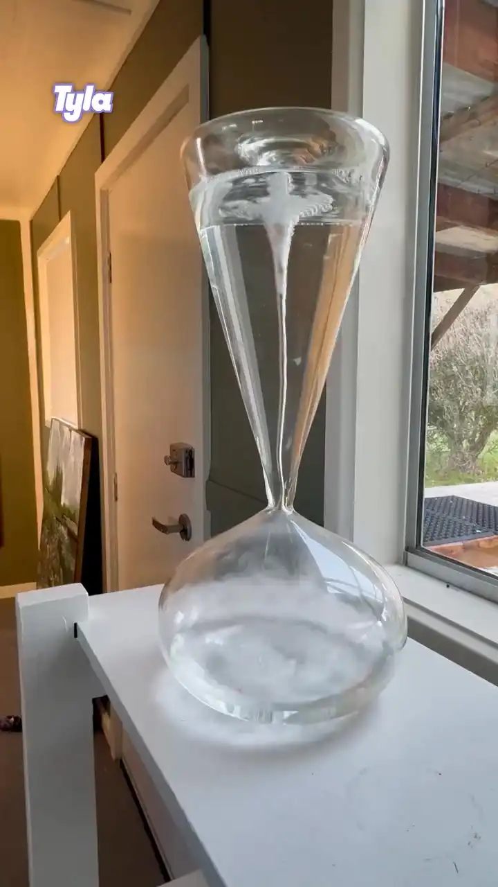 Satisfying Water Hourglass ⌛️💦