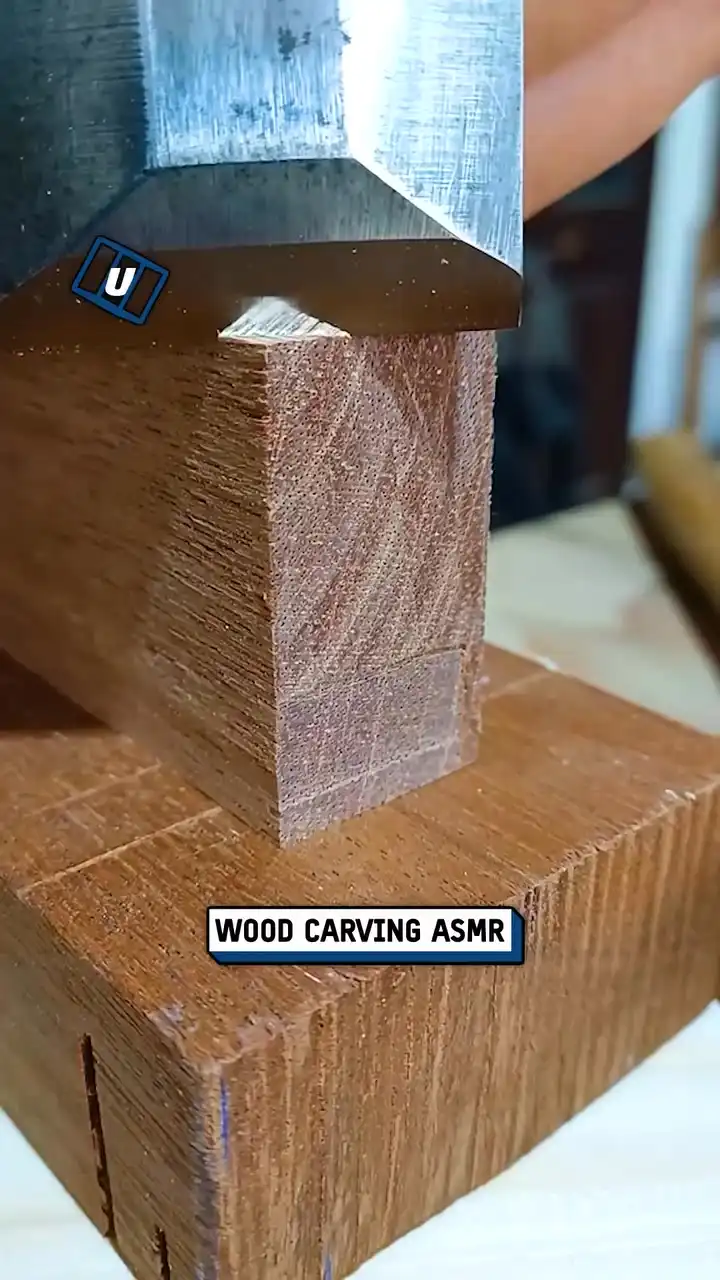Satisfying sharp wood carving ASMR 🪵😍
