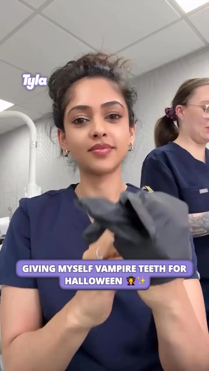 Dentist gives herself fangs 🧛