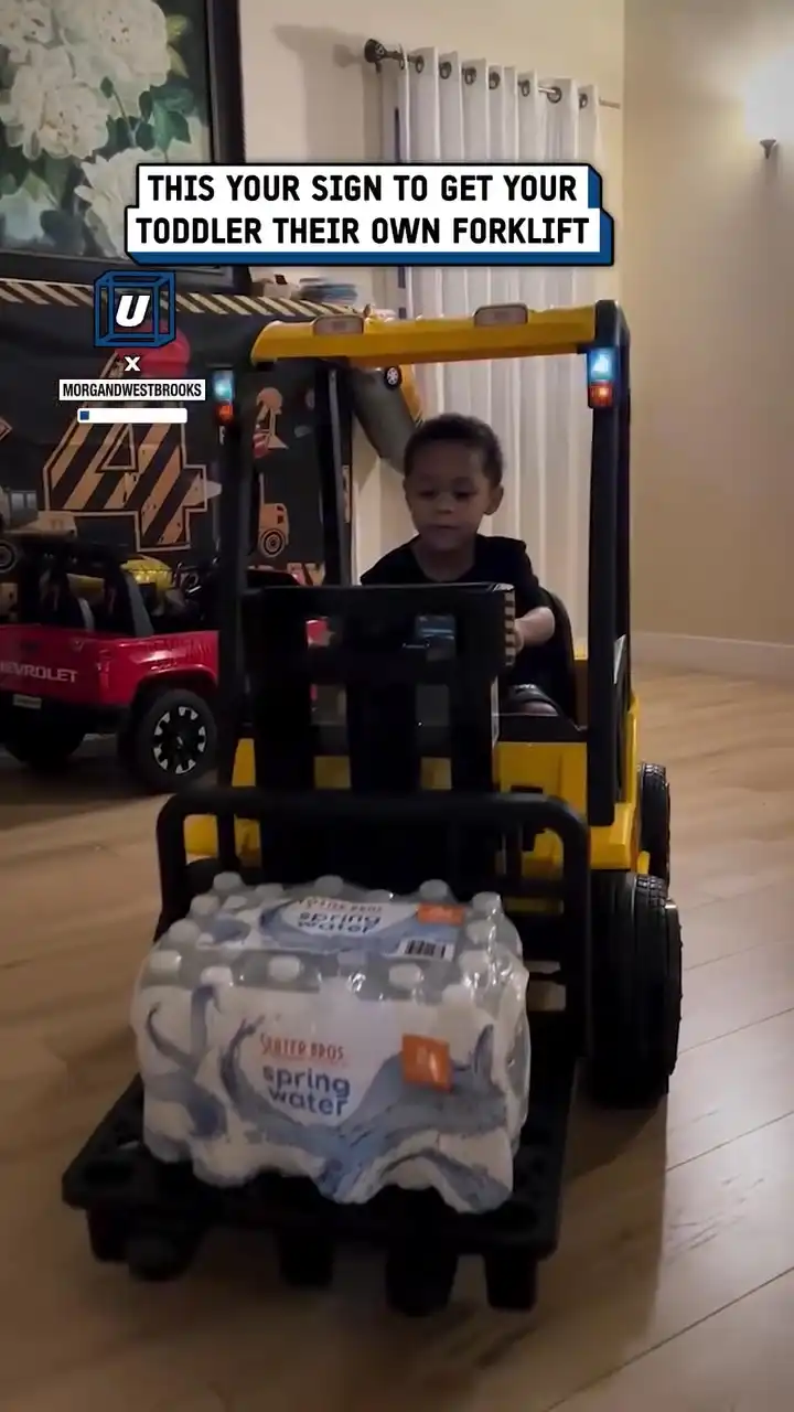 Mini forklift for kids 👷‍♂️🤣